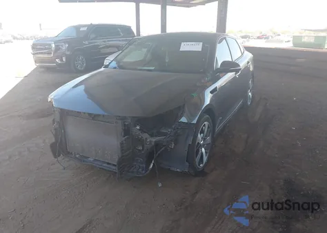 2019 Kia Optima S z USA, uszkodzony, nr VIN 5XXGT4L34KG378746